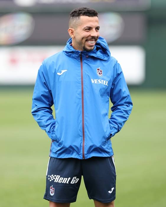 Trabzonspor’da antrenmanda pas ve bitiricilik çalışması öne çıktı 4